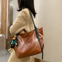 large capacity women western shoulder bag bear underarm handbag soft pu leather shopping bags leisure vintage design bag new