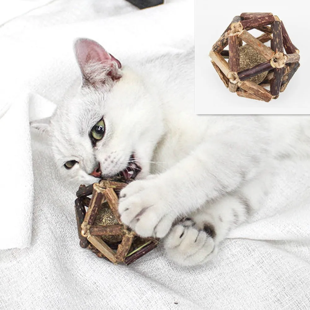 

Catnip Toy Mint Toys Linglong Ball Favor Home Chasing Toys Handmade Menthol Healthy Edible Treating Cat Plant Pet Products