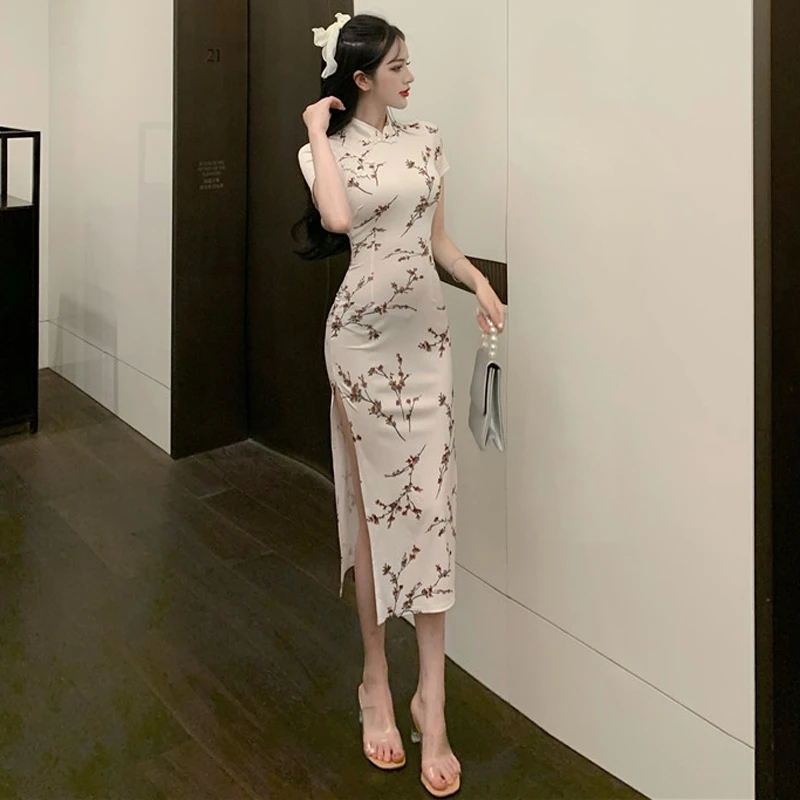 

Hong Kong Style Sexy Retro Frog Long Elegant Slim-Fit Slit Hip-Wrapped Improved Cheongsam White Dress for Women Summer