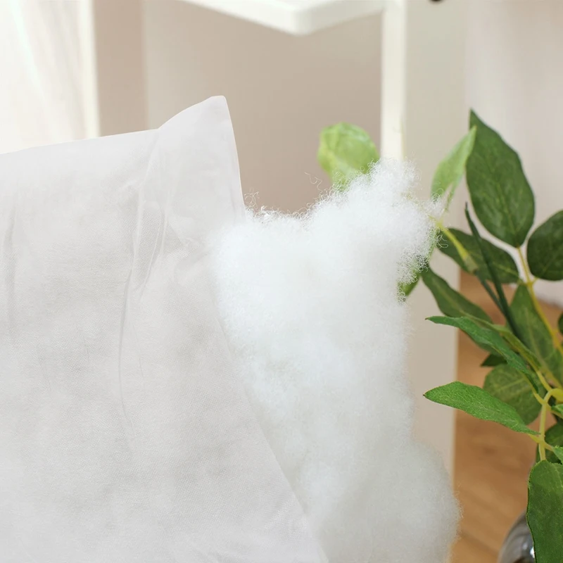 Подушка из полипропилена и хлопка 45 х45 см | Дом сад