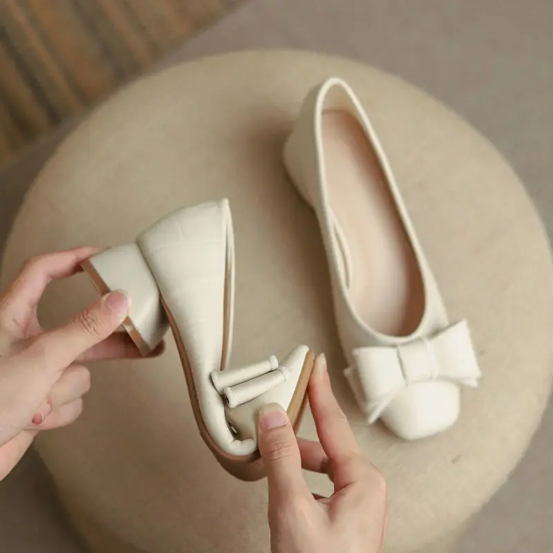 

Square Soft Leather Shoes Women's 221 New Shallow Mouth Evening Breeze Gentle Shoes Joker Bow with Skirt Comfortable Fairy Shoes