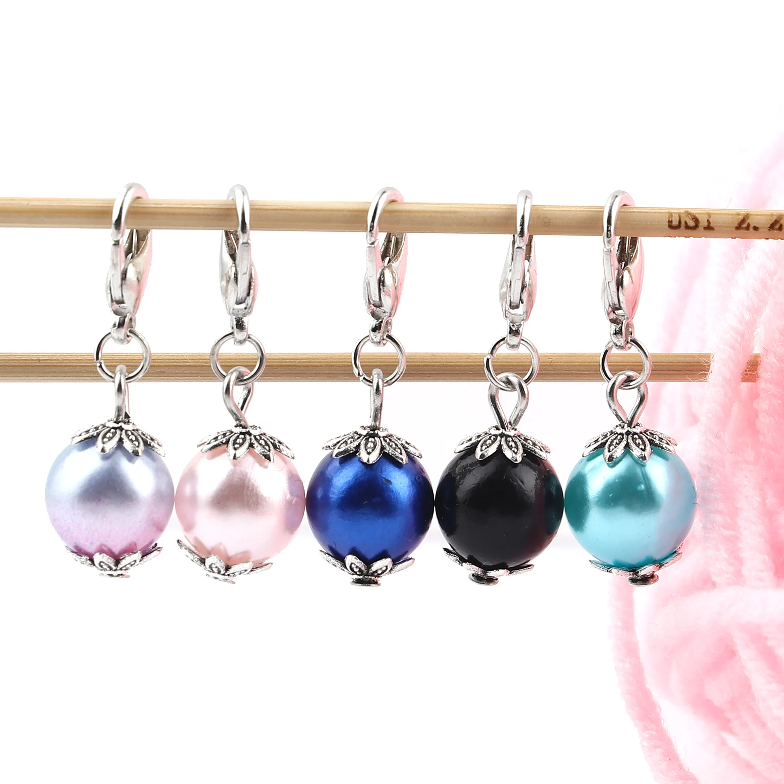 

12Pcs Zinc Based Alloy & Acrylic Sewing Machine Knitting Stitch Markers Antique Silver Color At Random Color For Knitting Tools