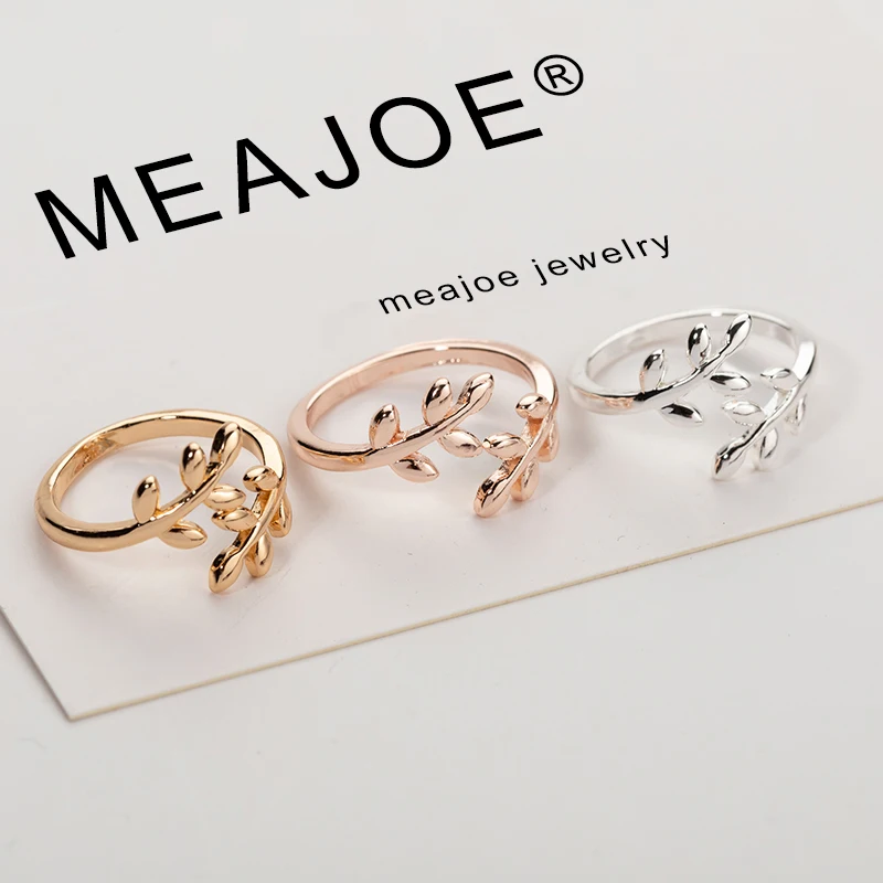 Женское регулируемое кольцо с листьями оливкового дерева