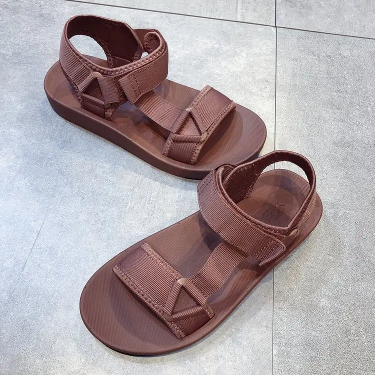 Сандалии женские повседневные модные босоножки в римском стиле блестящие