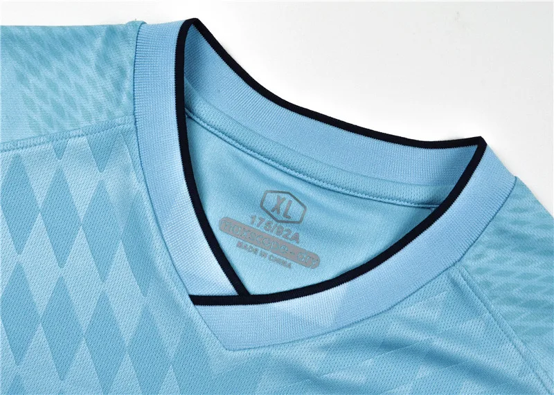 

19/20 Men Boys Football Survetement suits Futbol Jerseys Sets Male Soccer Kits Set uniform Running Tracksuit Custom Name Number