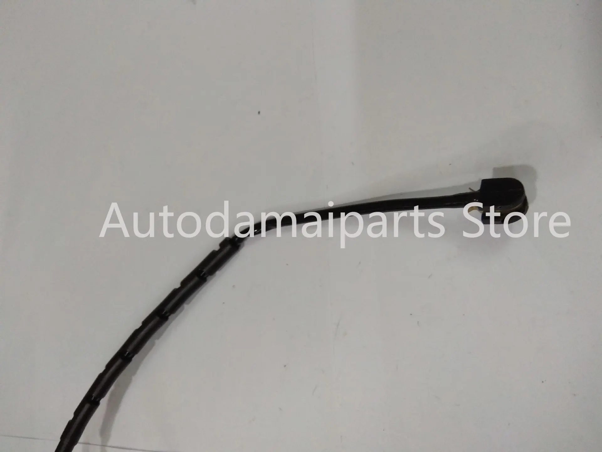 

Для BMW X5 E53 34351165580 линия датчика тормоза заднего колеса
