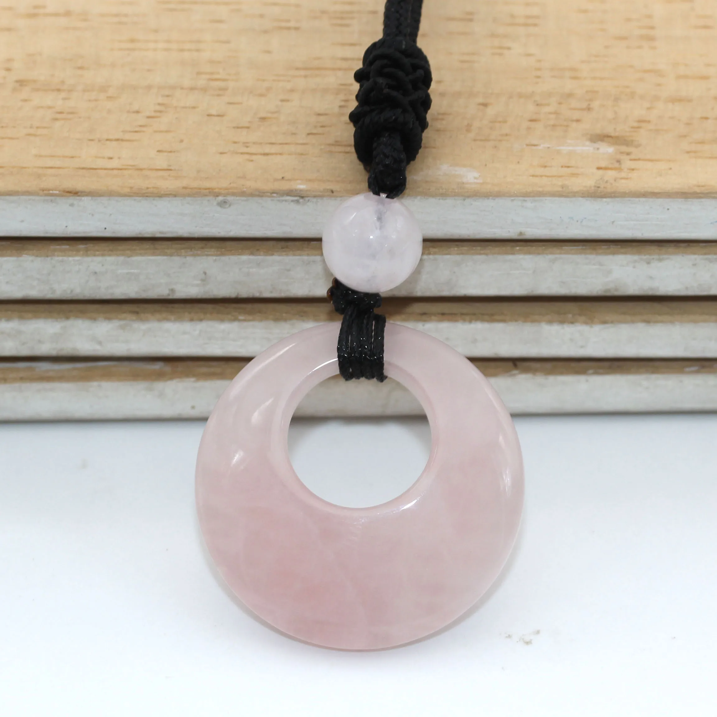 

100-Unique 1 Pcs Round Hollow with Round Bead Natural Rose Pink Quartz Pendant Elegant Women Necklace