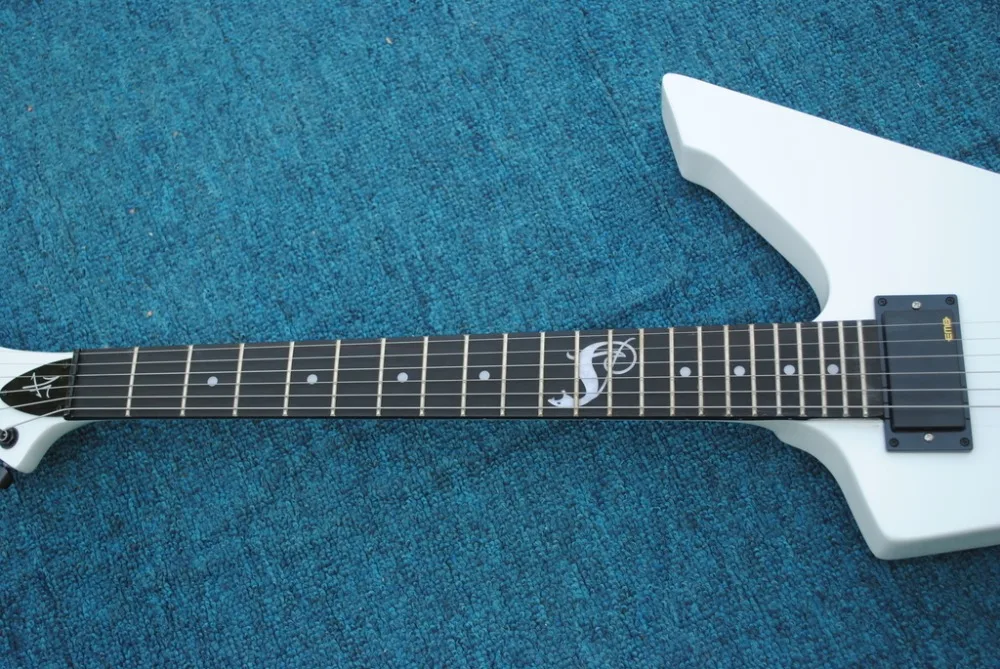 Красное дерево белая электрическая гитара KSG snakebyte james hetfield подставка из розового