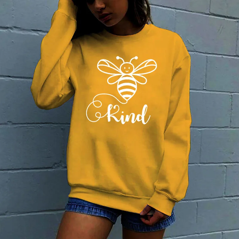 

Женская толстовка с капюшоном, свободная флисовая толстовка с длинным рукавом и круглым вырезом, с принтом пчелы, зимние пуловеры для девоч...