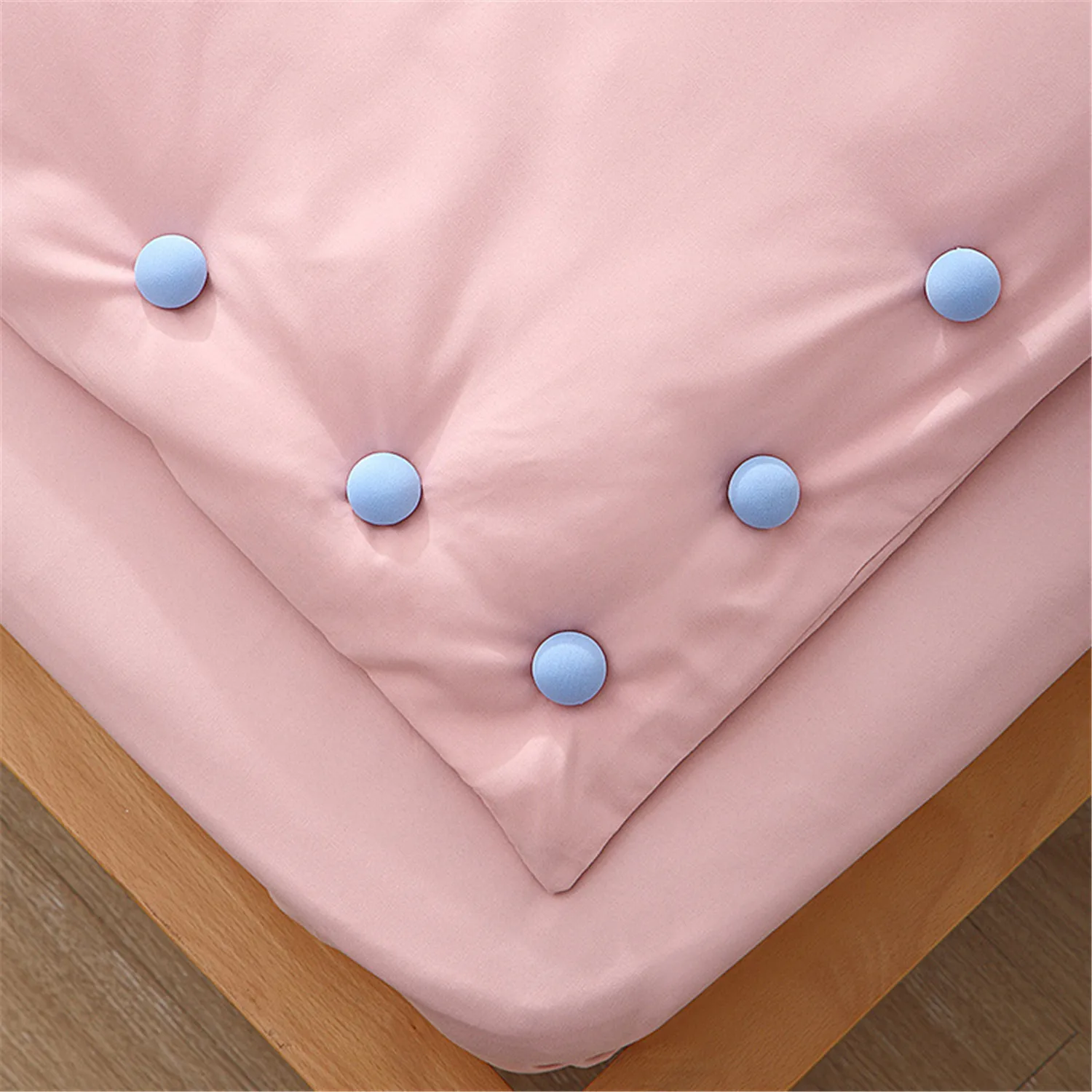

1/4/10Pcs Mushroom Quilt Holder Fixer Macaron Slip-Resistant Bed Sheets Buckle One Key To Unlock Blanket Mattress Clip