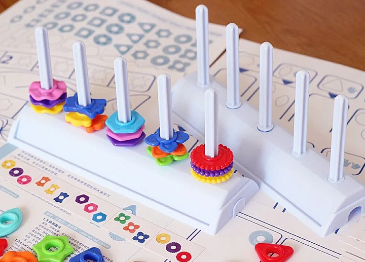 

about Shapes and Colors Training Parent-Child Interaction Enlightenment Table Tour 4-6 Years Old Children Intellective Toys