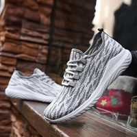 2021 summer new flying woven trend lace up sports shoes mens casual running shoes breathable mesh mens shoes