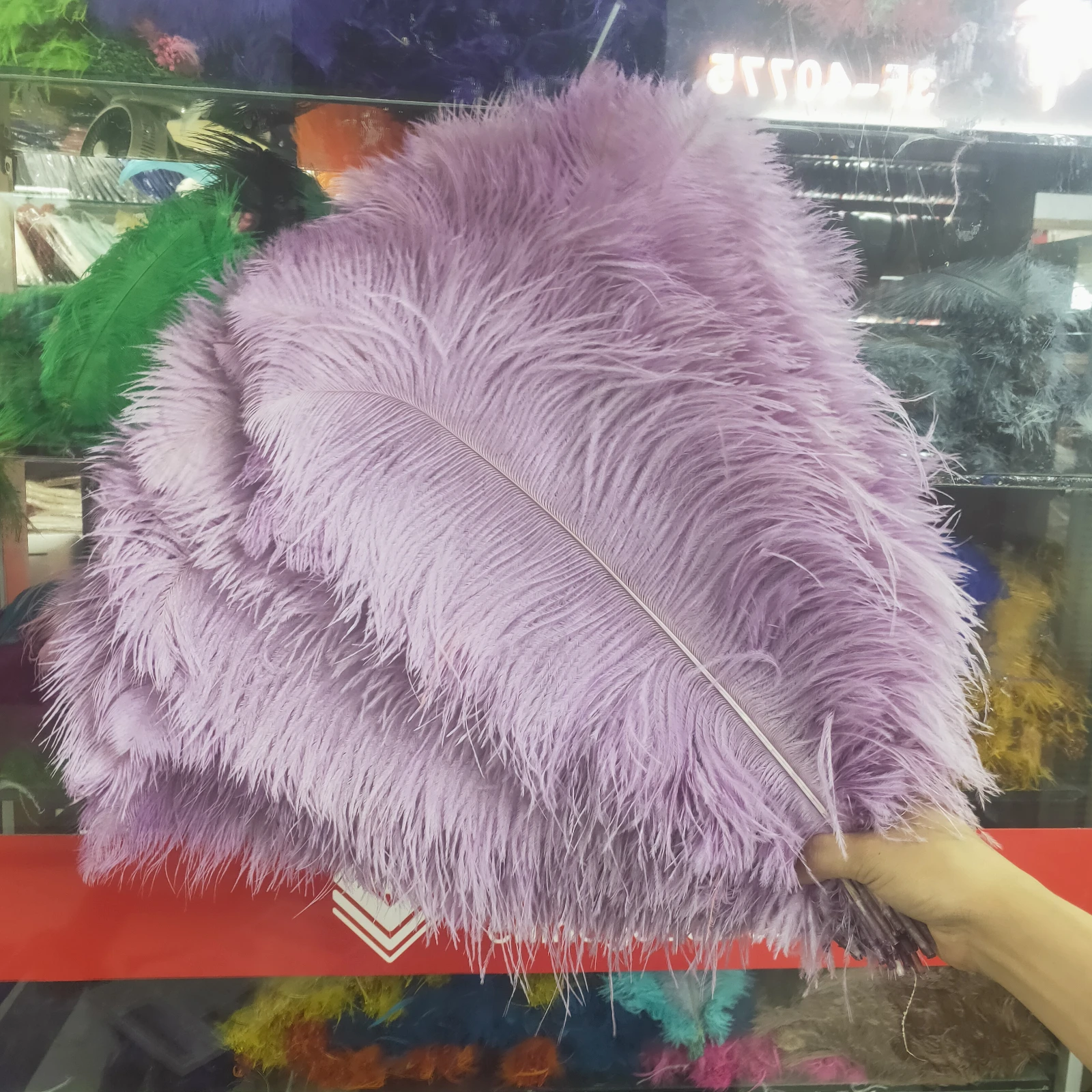 100 шт./лот высокое качество светло фиолетового цвета из страусиных перьев больших