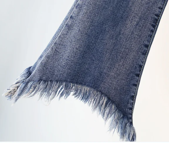 Расклешенные женские джинсы с высокой талией новый весенний