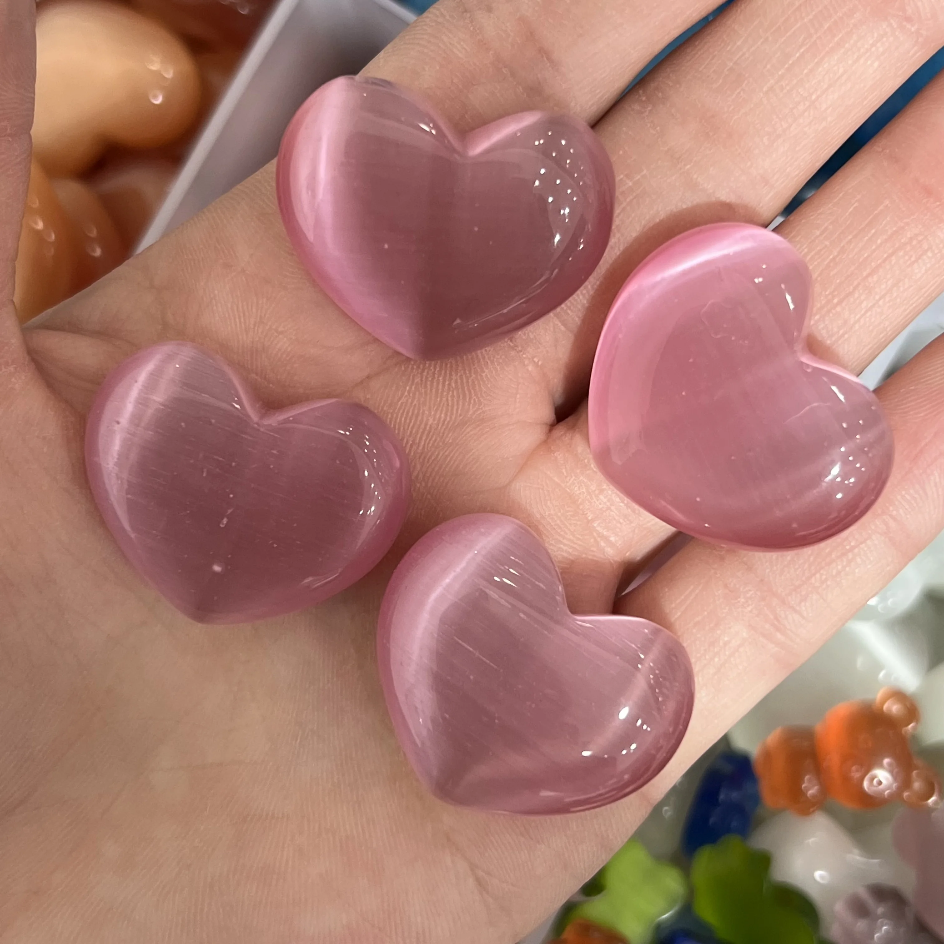 

Natural Pink Cat Eye Crystal Love Crafts Home Decoration