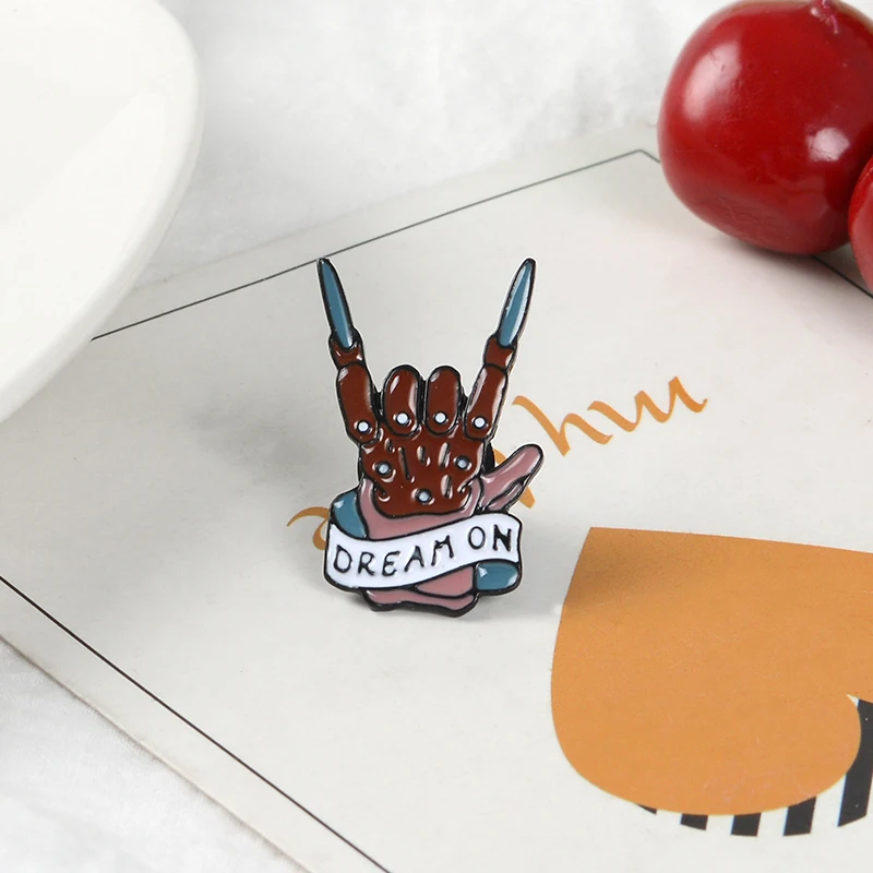 Эмалированный жест на руку в стиле рок значок от зла перчатка Фредди Крюгера