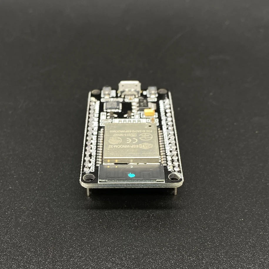 Макетная плата ESP32 1 шт. Wi-Fi + Bluetooth сверхнизкое энергопотребление двухъядерный Φ