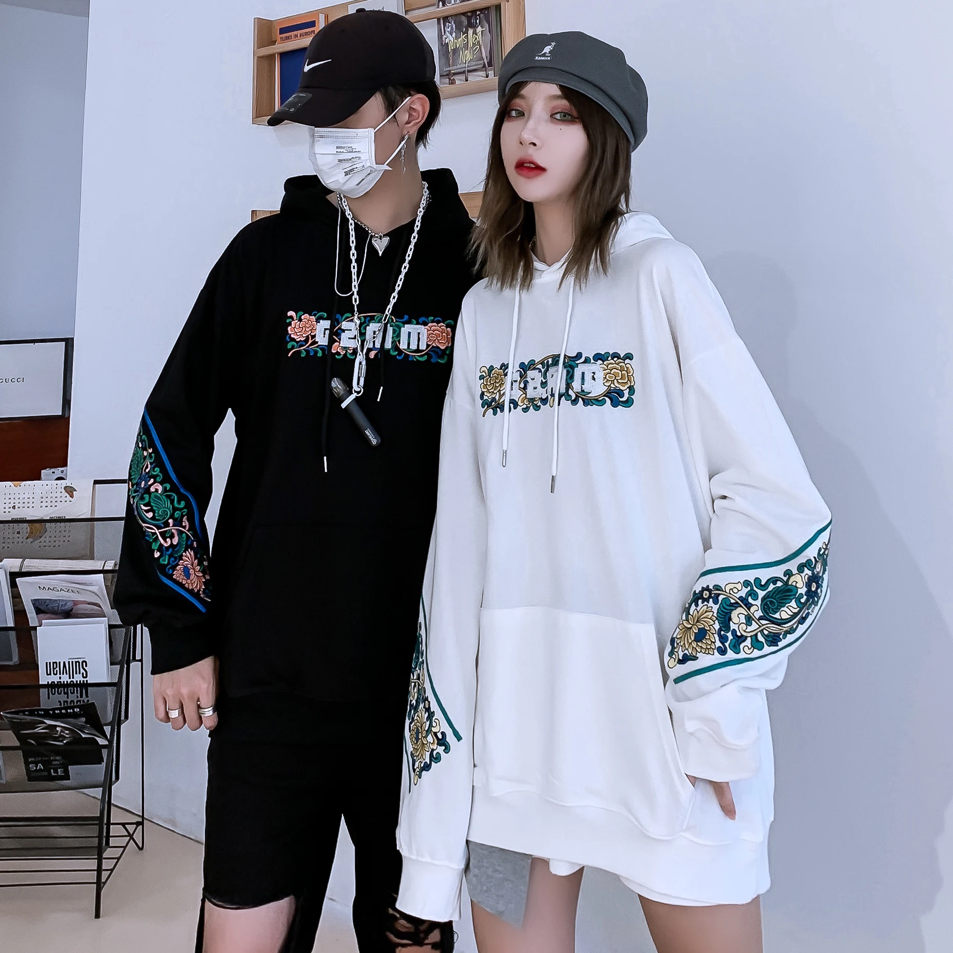 

Autumn Harajuku Chinese Style for Couples Pullover Female Pattern Embroidered Hoodie Women Casual Loose Fashion