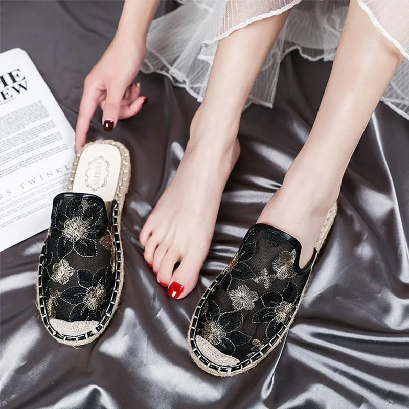 Gioio Ladies' single shoes sweet flat shoes flowers Chinese style Women slippery Fashion Low Heels Mujer White shoes