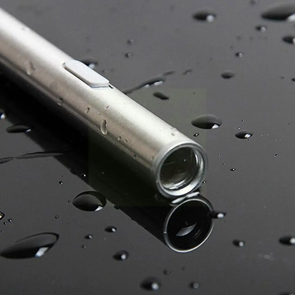 

Outdoor mini-double-deck LED flashlight USB charging flashlight I2U3 port F2C5
