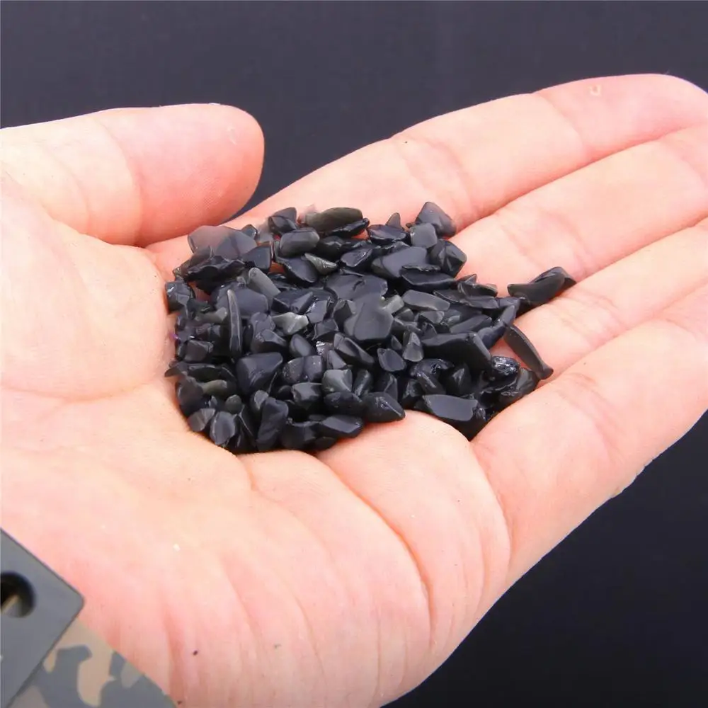 Black glass VINSWET 50 г Натуральный Темный аметис порошок кристалл гравий камень необработанные камни камень минеральный аквариум бонсай украшения энергетический камень - Цвет: Black glass