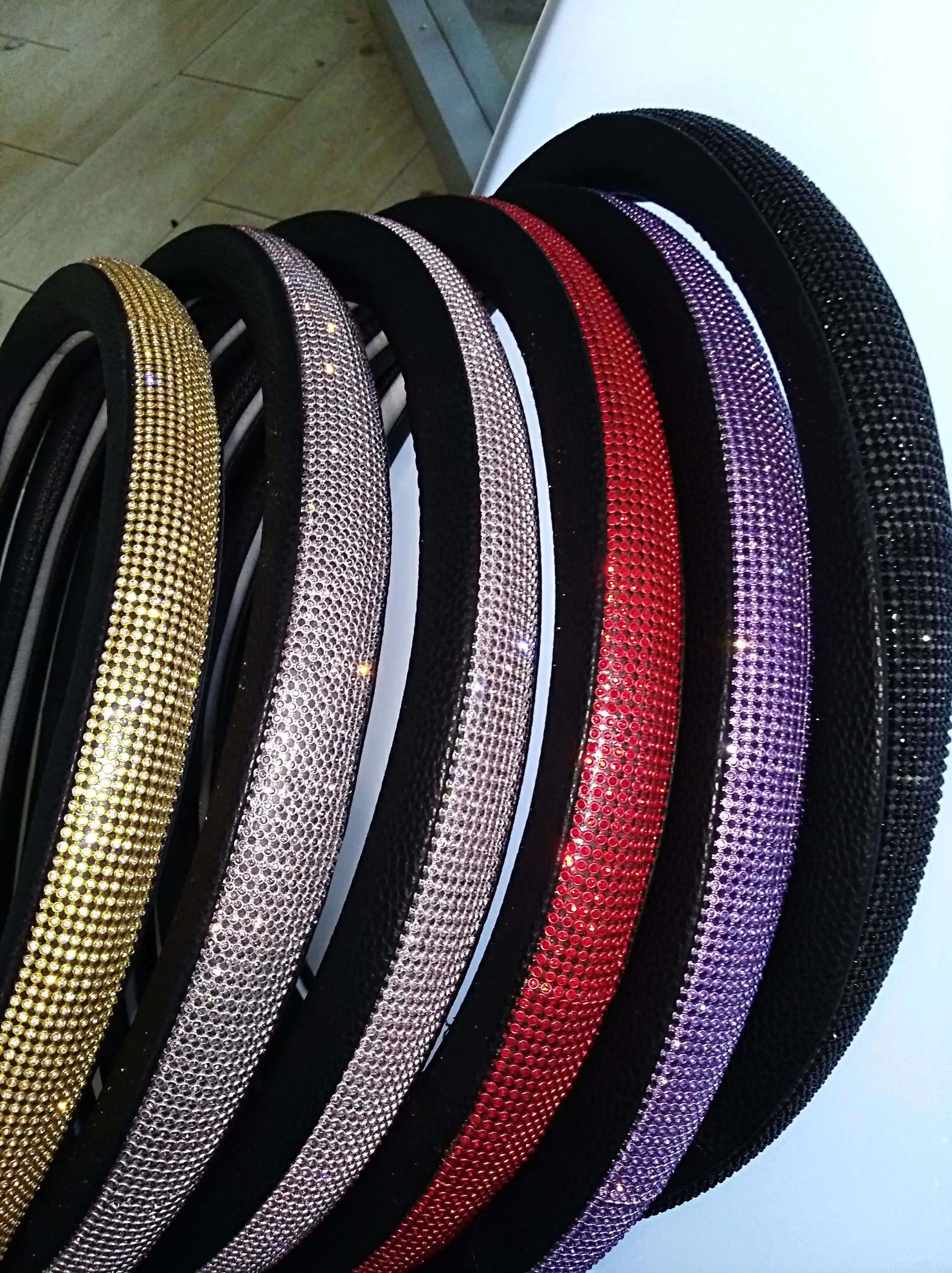 

18.5Inch 47cm Colorful PU Leather Car Steering Wheel Cover with Crystal Rhinestones Bling Wheel Cover Car Accessories for Truck