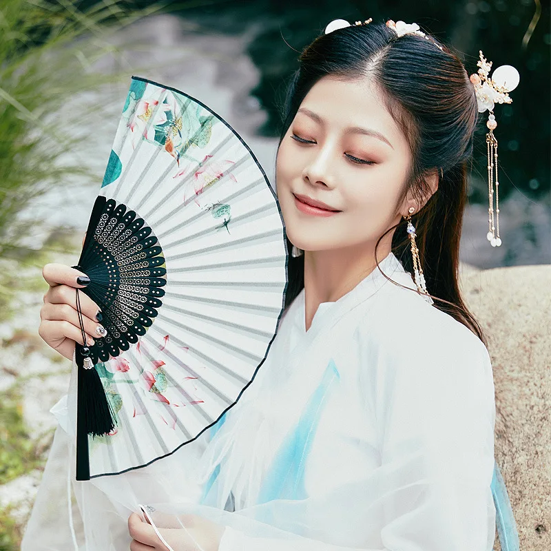 

Chinese Folding Hand Fan High Quality Ladies Fans for Home Wedding Party Decoration Bamboo Craft Gifts Dance Performance