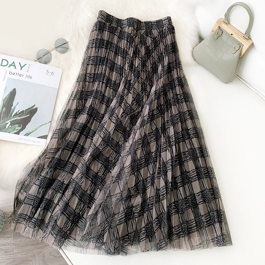 

Summer Vintage Plaid Mesh Skirts 2021 New Womens Maxi Tulle Skirt High Waist Pleated Umbrellar Skirt for Women Saias Faldas Jupe