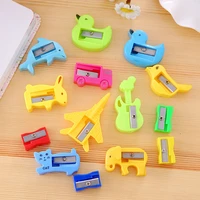 2 pcs plastic small pencil sharpener eyebrow lip liner eyeliner pencil cutting knife school office stationery accessories