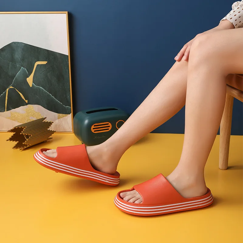 

New Thick Platform Horsehold Slippers Women Men Indoor Bathroom Slides Soft EVA Anti-Slip Home Floor Slides Summer Casual Shoes