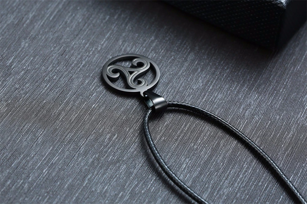 TRISKELE мужчины ожерелье из нержавеющей стали TRISKELION Тройная спиральная Подвеска Украшения Подарки для спортсменов