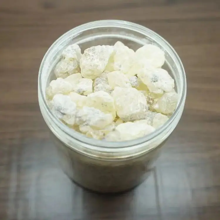Натуральный дамаровый каучук