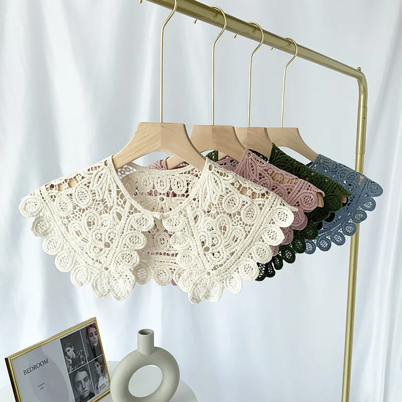

Women Lace Fake Collar Hollow Out Floral Solid Color Lolita Big Shawl Detachable Collar Button Short Poncho Clothes Accessories