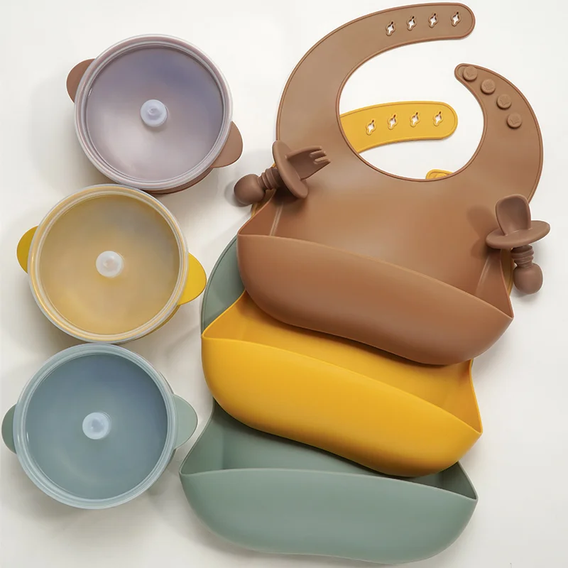 

Infant Silicone Flatware Set Solid Color Waterproof Baby Bib Toddler Sucker Bowl With Lid Soft Mini Silica Gel Fork Spoon