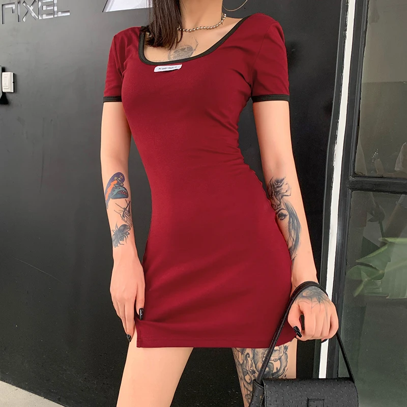 

American niche design sense hollow halter dress female self-cultivation versatile split hip skirt