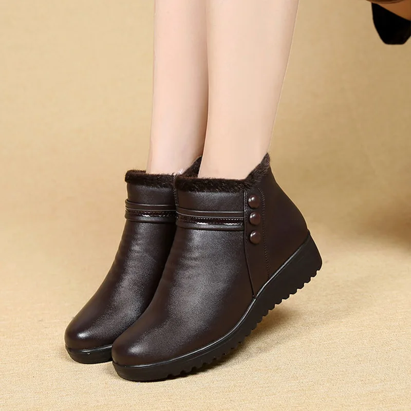 

Plush Ankle Boots Black Women Shoes Rainproof Winter Leather Boots For Elderly Grandma Warm Shoes Womens Winter Boots With Fur