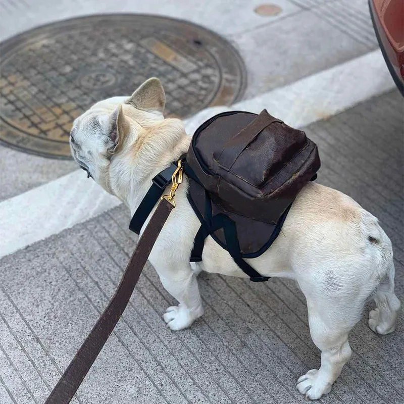 

Fashion Dog Bag Cute Small Backpack Small And Medium-sized Dog PU Bags Backpack For Puppy Schnauzer Akita Pet Products