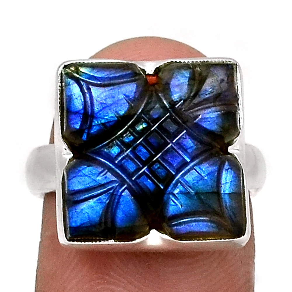 

Genuine Carved Labradorite Ring 925 Sterling Silver, USA Size : 7.5, AR4349