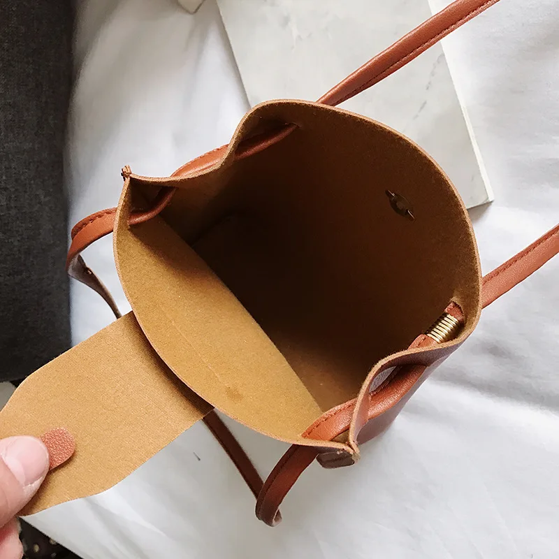 

2021 New Fashion Women Ladies Leather Handbag Solid Hasp With Cute Pendant Shoulder Messenger Crossbody Bag Party Bag