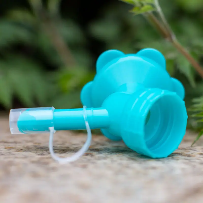 

4pcs 2 In1 Watering Sprinkler Nozzle Flower Waterers Bottle Watering Cans Sprinkler Plant Irrigation Tool Portable Waterer G470