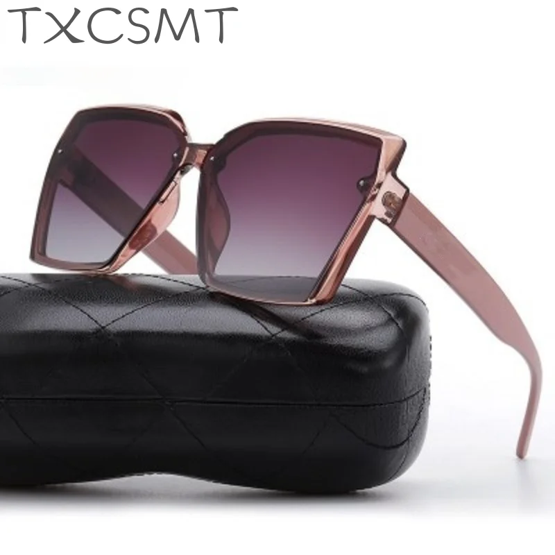 

Очки солнцезащитные женские квадратные с надписью, модные роскошные дизайнерские модные солнечные очки в большой квадратной оправе, с чёрн...