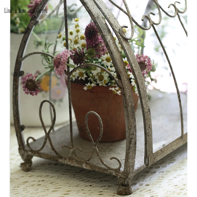 Маленький нежный красивый декоративный деревенский ручной работы антикварный