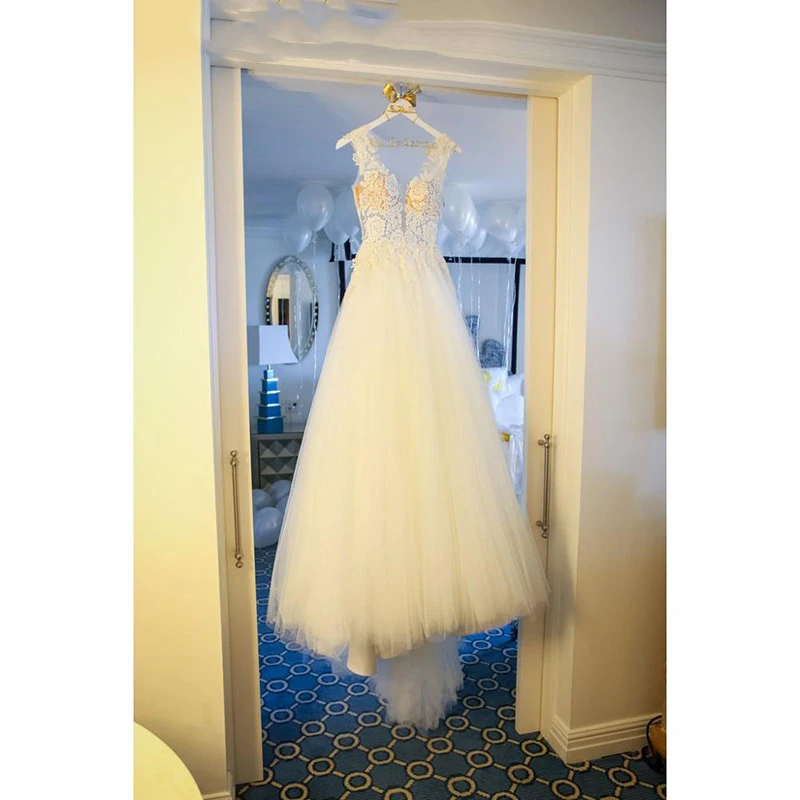 

Hi Shy Bridal New simple wedding dress backless sleeveless design chiffon lace bride dresses princess dress plus size 2021