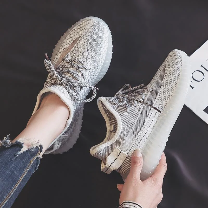 

summer new breathable sports shoes for female students