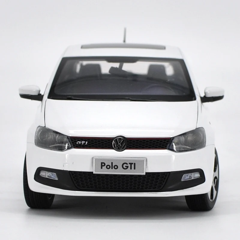 Высокая тщательная 1:18 VW 2012 2013 POLOGTI сплав модель автомобиля статические металлические модельные автомобили оригинальная коробка для подарков коллекция