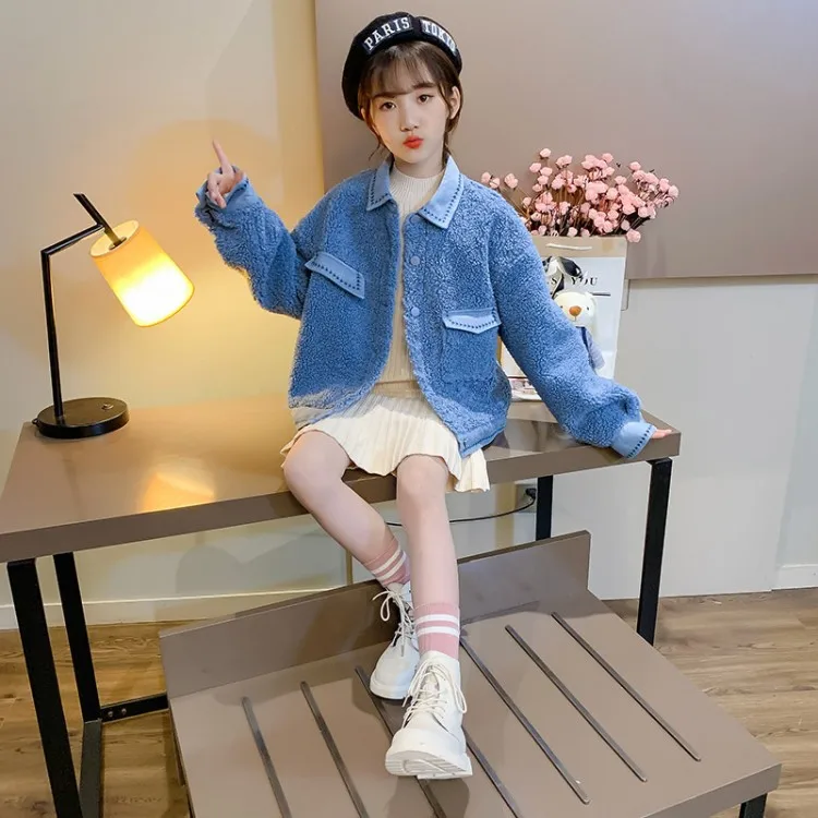 

The New Lamb-haired Coat Features A Large Children's Sweater with A Stylish Overcoat Baby Girl Winter Clothes Girls Jackets