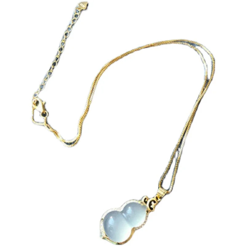 

Sterling Silver White Chalcedony Calabash Pendent Inlaid S925 Silver Necklace Chalcedony Agate Clavicle Chain Jewelry Women's