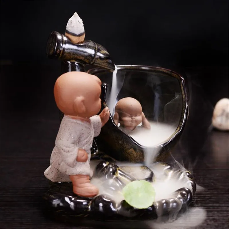 Керамический обратный поток ладана горелка монах Маленький Будда держатель