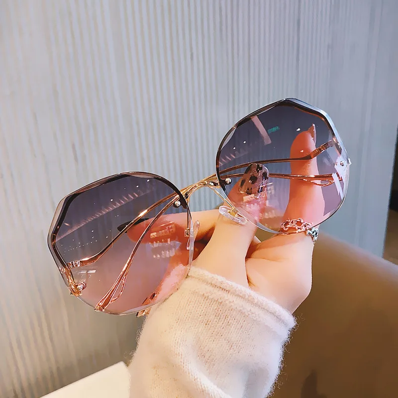 

Rimless Bent legs Metal Sun Glasses For Women Fashion Shades Gradient Frameless Luxury Brand Design 2021 UV400 Eyewear oculos