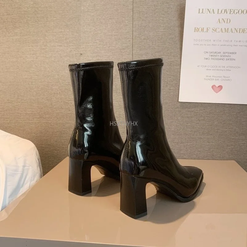 Женские короткие ботинки с квадратным носком Модные Новые однотонные из